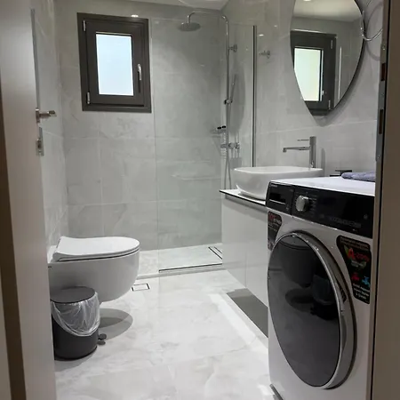 公寓 Poseidon 77b Luxury Residences