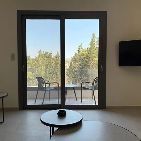 Poseidon 77b Luxury Residences * Loutráki