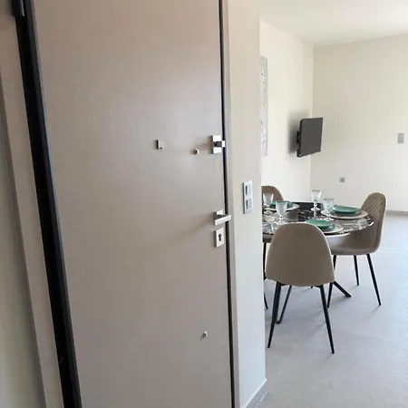 Poseidon 77b Luxury Residences Loutráki