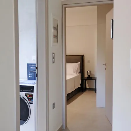 Poseidon 77b Luxury Residences *