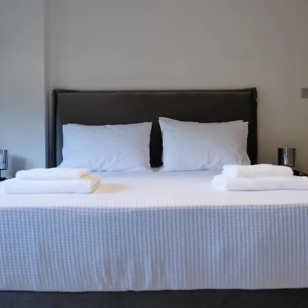 Poseidon 77b Luxury Residences