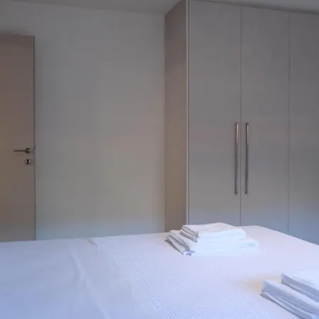 公寓 Poseidon 77b Luxury Residences