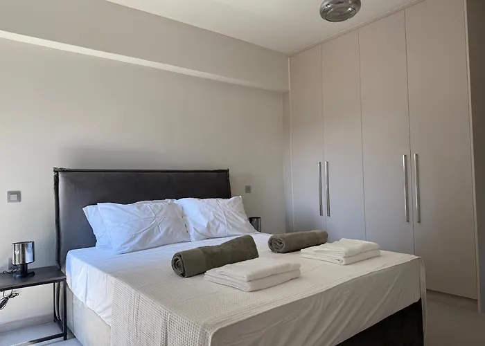 Poseidon 77b Luxury Residences Apartamento Loutráki