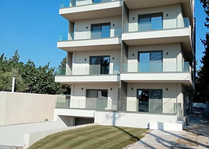 Poseidon 77b Luxury Residences