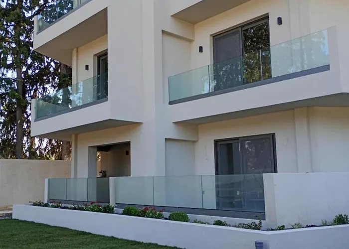 Poseidon 77b Luxury Residences Apartamento