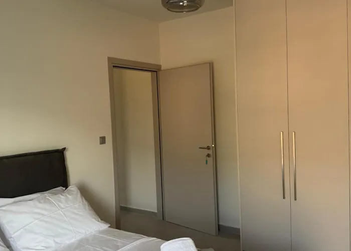 Poseidon 77b Luxury Residences * Loutráki