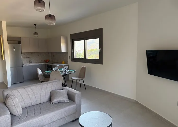 Poseidon 77b Luxury Residences